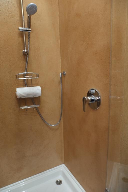 Michelangelo B&B Varenna Ngoại thất bức ảnh